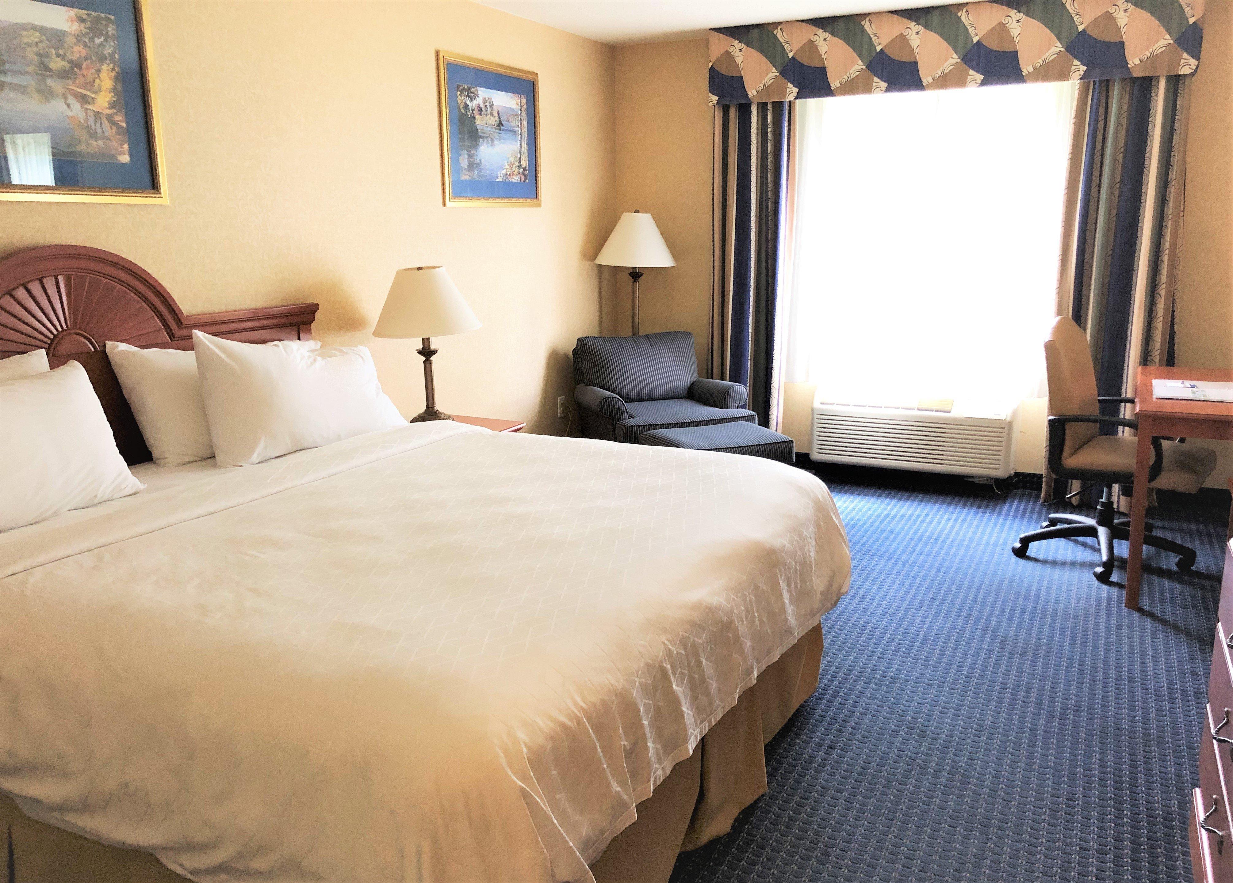 Holiday Inn Express Syracuse Airport By Ihg North Syracuse Exterior photo