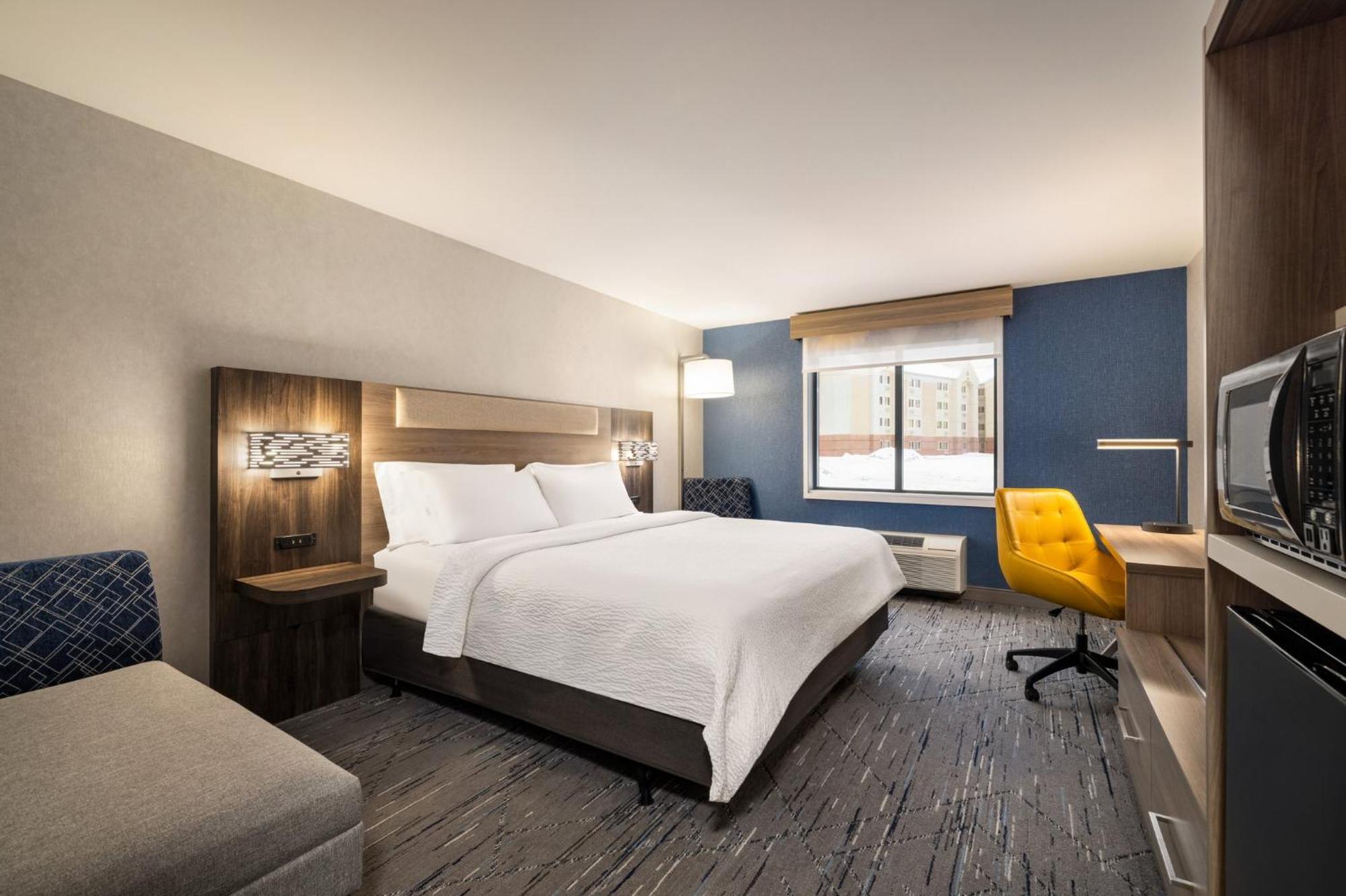 Holiday Inn Express Syracuse Airport By Ihg North Syracuse Exterior photo